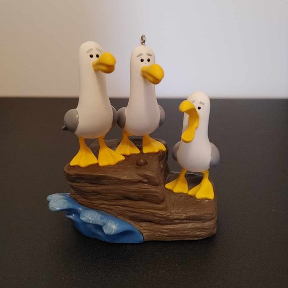 Hallmark Keepsake Mine Finding Nemo Christmas Ornament 2018 - NIB - HTF - Picture 2 of 5